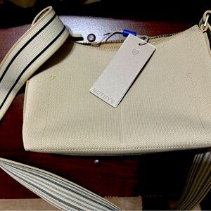 Rothy’s Casual Crossbody in Parchment NWT